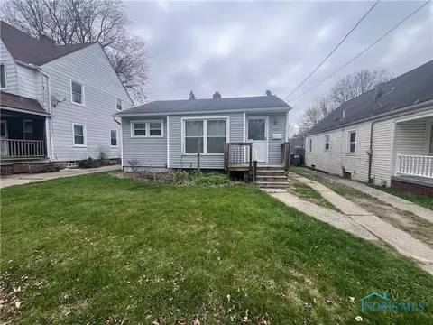 4402 Vermaas Ave, Toledo, OH 43612