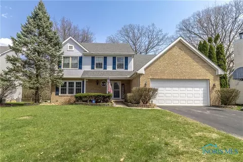 243 Blue Harbor Ct, Perrysburg, OH 43551