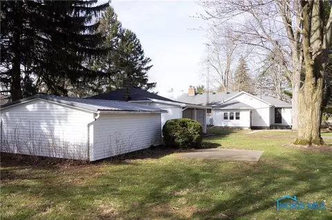 306 Lincoln St, Lyons, OH 43533 photo 6
