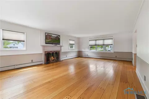 325 Park St, Bryan, OH 43506 photo 8