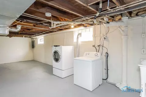 822 Wright Ave, Toledo, OH 43609 photo 30