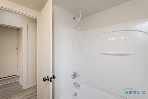 822 Wright Ave, Toledo, OH 43609 photo 21