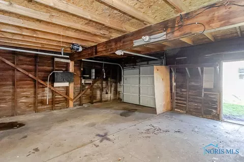 822 Wright Ave, Toledo, OH 43609 photo 38