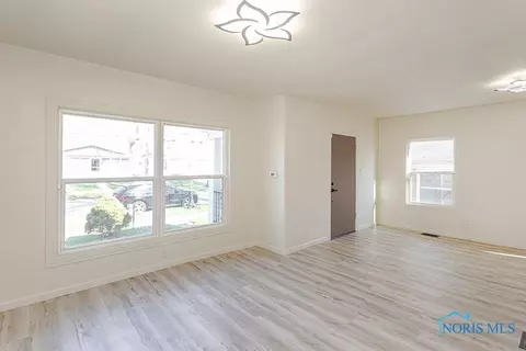 822 Wright Ave, Toledo, OH 43609 photo 7