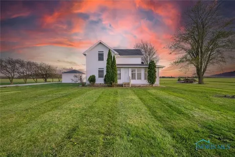 19644 State Route 163, Genoa, OH 43430