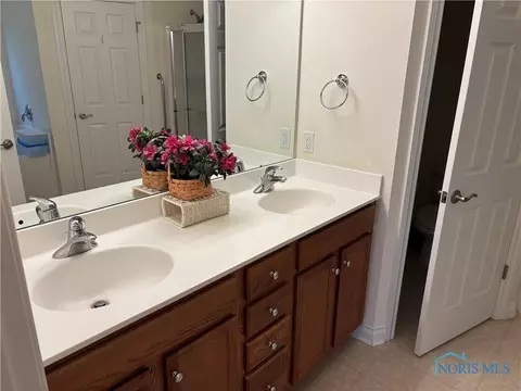 7317 Sloop Ct, Maumee, OH 43537 photo 16