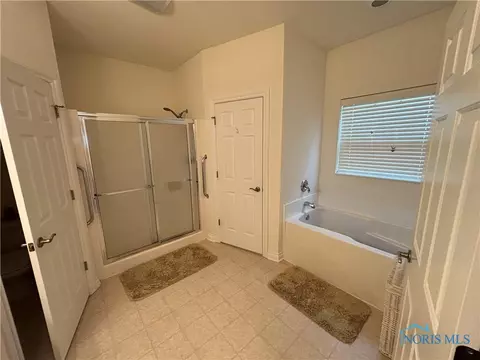 7317 Sloop Ct, Maumee, OH 43537 photo 13