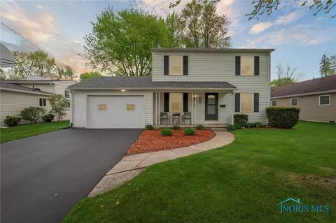 4734 Wickford Dr, Sylvania, OH 43560