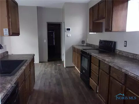 109 S Davis St, Forest, OH 45843 photo 6