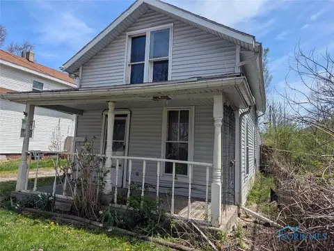 145 Whiting Ave, Toledo, OH 43609