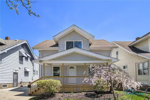 569 Colima Dr, Toledo, OH 43609