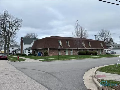 203 E Trevitt St, Bryan, OH 43506