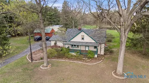 2620 Crissey Rd, Sylvania, OH 43560