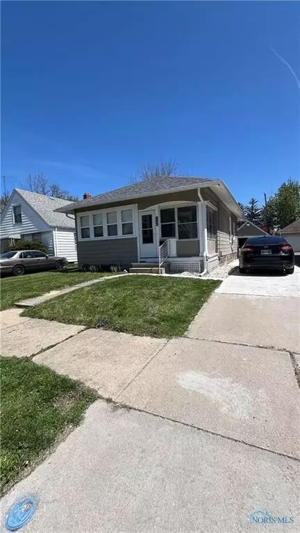 1720 Perth St, Toledo, OH 43607 photo 3