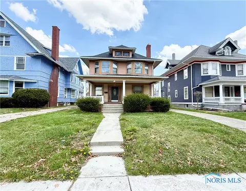 2120 Glenwood Ave, Toledo, OH 43620