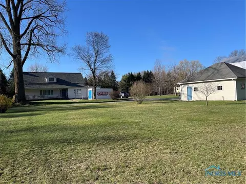 3870 S Eber Rd, Monclova, OH 43542 photo 12