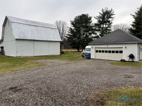 3870 S Eber Rd, Monclova, OH 43542 photo 7