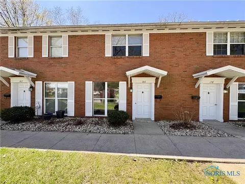 180 Gibson Ct, Tiffin, OH 44883