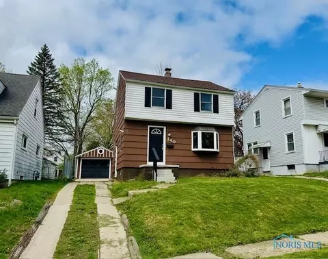 740 Andora Dr, Toledo, OH 43609
