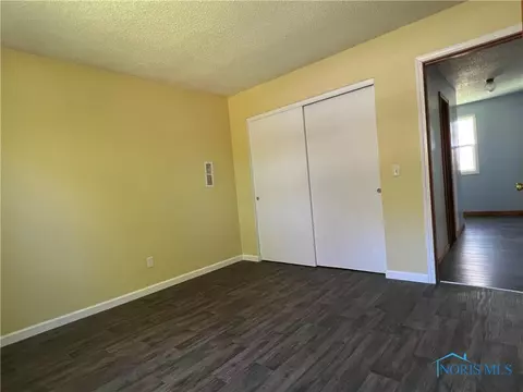 112 Oak Meadows Dr, Bryan, OH 43506 photo 24