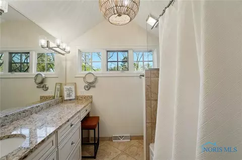 4357 Brookside Rd, Ottawa Hills, OH 43615 photo 37
