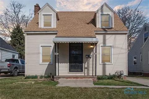 1026 Hawk St, Toledo, OH 43612