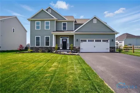 144 Bentley Dr, Perrysburg, OH 43551