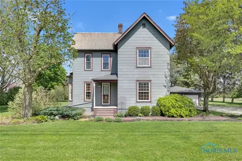 888 Columbus Ave, Fostoria, OH 44830