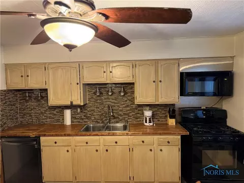 444 Rector Ave, Findlay, OH 45840 photo 7
