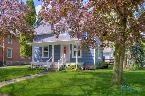 229 E Harrison St, Maumee, OH 43537