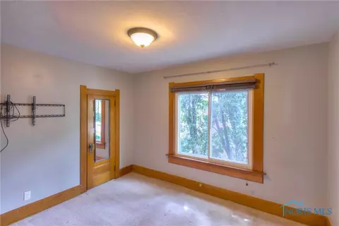 229 E Harrison St, Maumee, OH 43537 photo 15