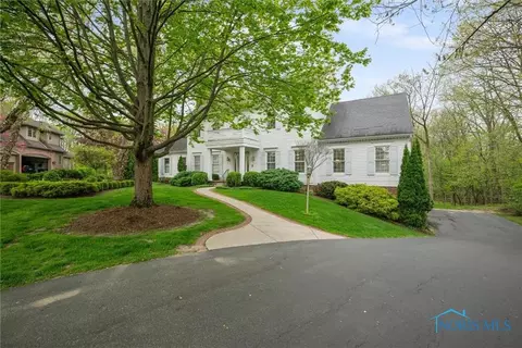 14645 Deerwood Ct, Perrysburg, OH 43551