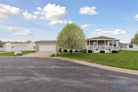 14900 County Road H #84, Wauseon, OH 43567