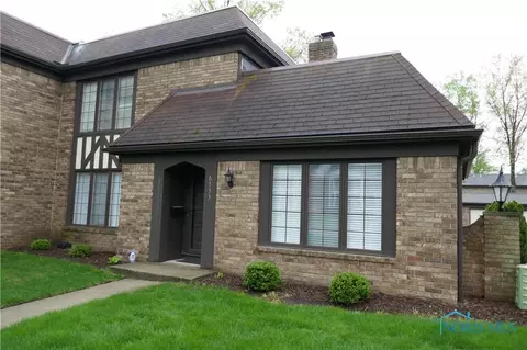 6553 Abbey Run #D13, Sylvania, OH 43560