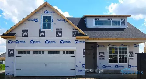 2423 Cross Ridge Rd, Perrysburg, OH 43551
