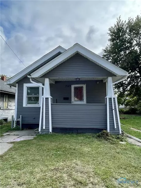 1949 Marlow Rd, Toledo, OH 43613