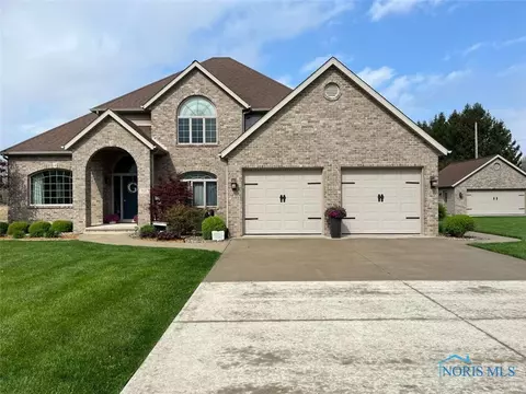 707 N Michigan Ave, Edgerton, OH 43517
