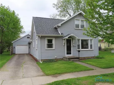 219 N Emmett St, Bryan, OH 43506
