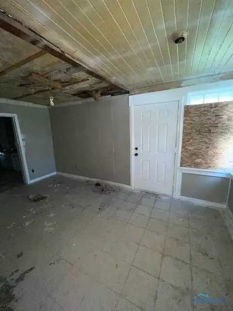1048 Campbell St, Toledo, OH 43607 photo 17