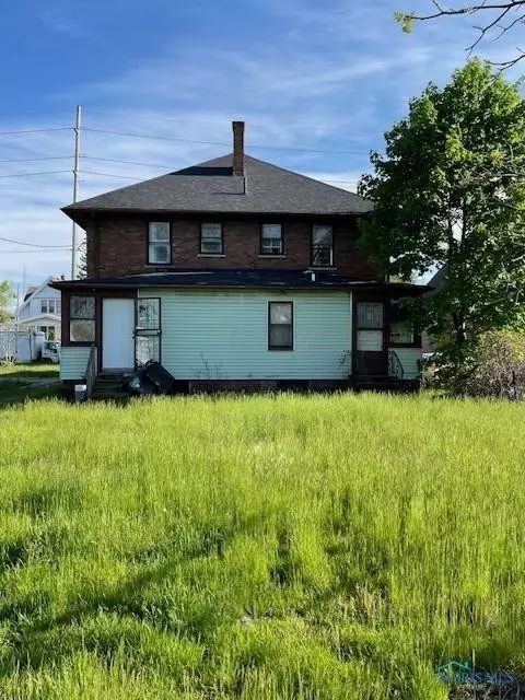 1048 Campbell St, Toledo, OH 43607 photo 4