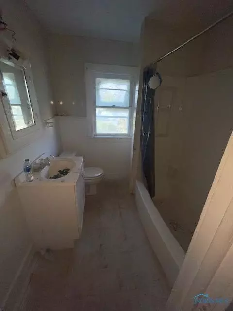 1048 Campbell St, Toledo, OH 43607 photo 15