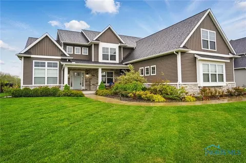 480 Canterbury Blvd, Perrysburg, OH 43551