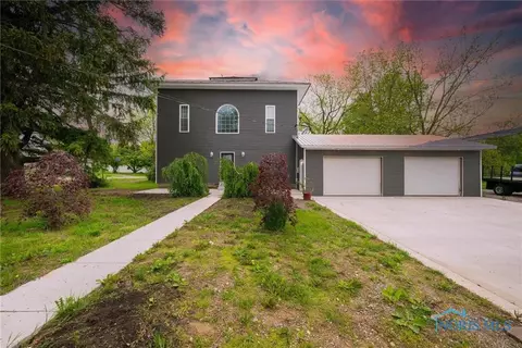 301 N Gorham St, Fayette, OH 43521