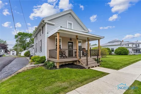 308 E Main St, Vanlue, OH 45890 photo 2