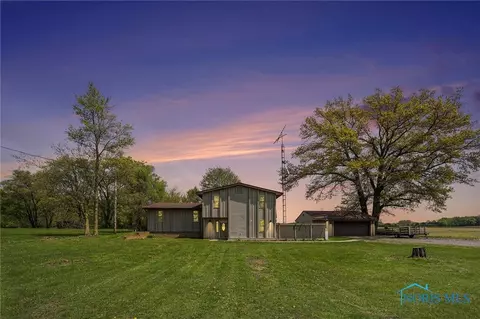 4264 County Road 5, Delta, OH 43515