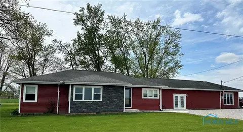 1182 Road 204, Antwerp, OH 45813