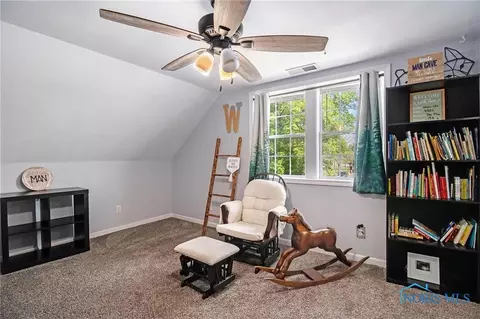 910 E High St, Bryan, OH 43506 photo 16