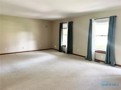 844 Sunset Dr, Findlay, OH 45840 photo 6