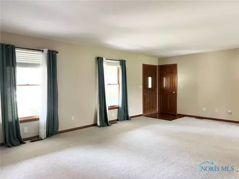 844 Sunset Dr, Findlay, OH 45840 photo 8