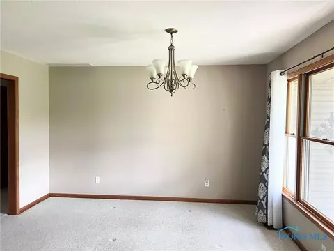 844 Sunset Dr, Findlay, OH 45840 photo 10